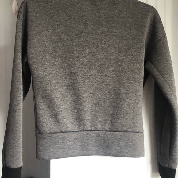 Jacket - Picture 4 of 4